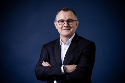 Ein Portrait von Dr. Rainer Waldschmidt.