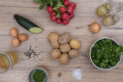 Zutaten für einen Kartoffelsalat